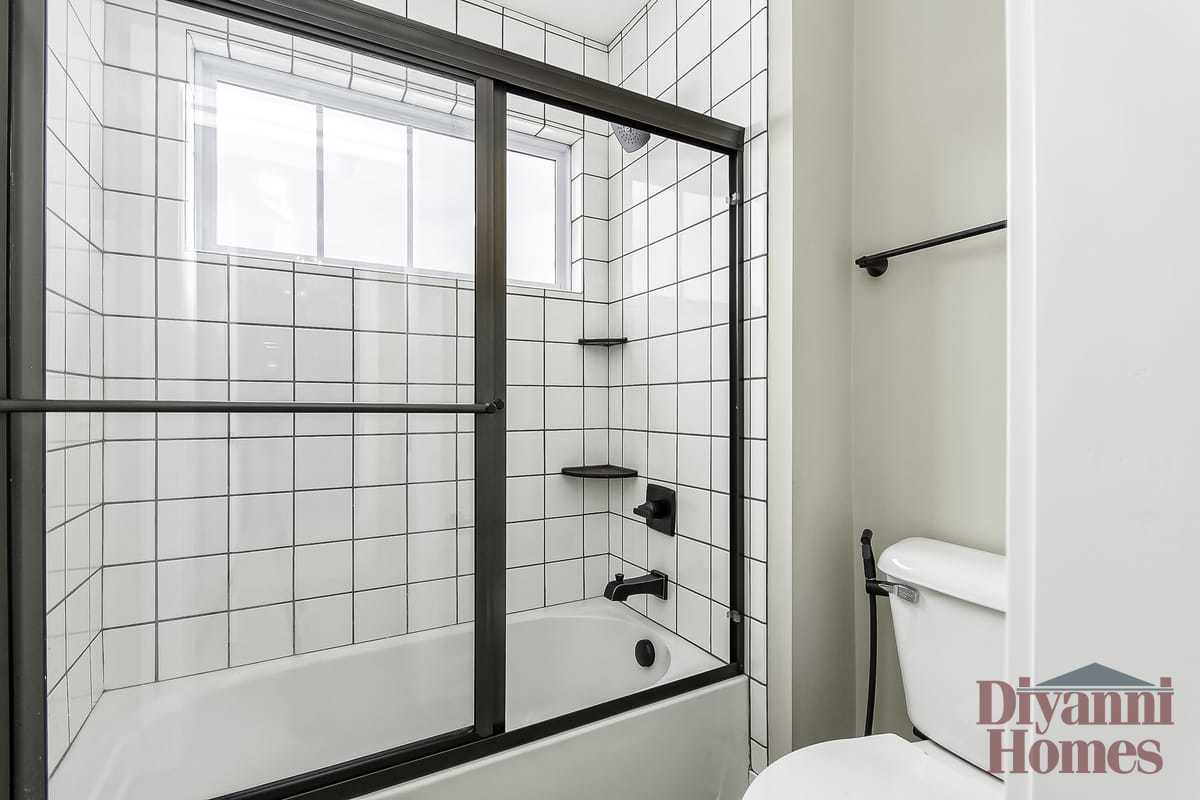 Glenridge Bathroom
